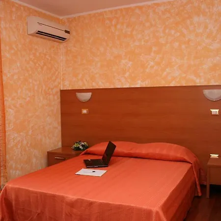 Elclaca אלגהרו